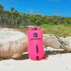 Plávajúca bezpečnostná bója OpenWater XL s taškou na veci Náhľad obrázku produktu 3