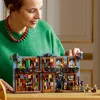 LEGO Icons Bibliothèque: Sanctuaire des Livres 11379 Voir les images du produit 6