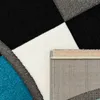 Tapis design avec découpe des contours Motif à carreaux Voir les images du produit 4