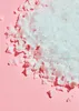A pile of coarse salt crystals on a pink background. Produktbild-Vorschau