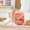 Yankee Candle Sun-Drenched Apricot Rose Duftkerze im Glas Produktbild-Vorschau 6