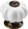 Sada 10 porcelánových knoflíků na nábytek s patinou, Ø 39 Náhled obrázku produktu 3
