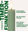 A close-up of a green LED candle with text describing its timer function. Produktbild-Vorschau