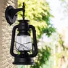 Retro nástěnná lampa z kovového plastu, starožitné Náhled obrázku produktu 2