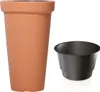 A terracotta planter and a black insert are shown against a white background. Voir les images du produit