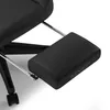 A close-up view of a black chair's footrest. Anteprima dell’immagine prodotto