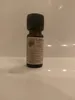 Kleine braune Flasche mit einem schwarzen Verschluss. Auf dem Etikett steht "Lemongras". Produktbild-Vorschau