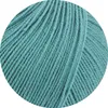A close-up view of mint turquoise yarn. Produktbild-Vorschau