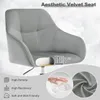 Close-up of a gray velvet office chair with text overlays highlighting features and a diagram showing seat thickness. Produktbild-Vorschau