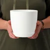 Vaso da fiori KADAX "Agen", fioriera con sottovaso, bianco, Anteprima dell’immagine prodotto 6