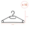 A black plastic hanger is shown against a white background with dimensions and a count indicated. Anteprima dell’immagine prodotto