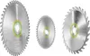 Three circular saw blades of different sizes are arranged on a white background. Voir les images du produit