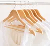 Hölzerne Kleiderbügel für Kleiderschrank 10 Stück Produktbild-Vorschau 30