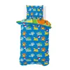A Pokemon-themed duvet cover and pillowcase set laid out on a white surface. Produktbild-Vorschau