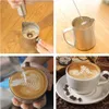 Collage showing a milk frother in use, preparing latte art and a finished cup of coffee. Produktbild-Vorschau