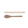 A wooden spoon and two chopsticks are laid out horizontally on a white background. Voir les images du produit