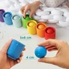 Drewniane zabawki Montessori – piłeczki w kubeczkach, 4 cm Podgląd zdjęcia produktu 3