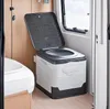 Toilette de camping portable pour camping-car et remorque Voir les images du produit 1