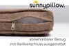 Close-up view of a brown pillow with a zipper open, revealing the interior filling. The brand logo 'sunnypillow.' is visible at the top, and descriptive text is present below. Produktbild-Vorschau