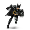 LEGO 76259 DC Figurka Batmana do zbudowania z peleryną, Podgląd zdjęcia produktu 4