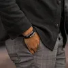 SERASAR | Bracelet en cuir pour hommes [Proud] avec or en Voir les images du produit 16