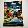 A sealed blind bag of LEGO Minifigures Series 2, featuring characters from The LEGO Batman Movie. Anteprima dell’immagine prodotto