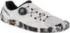 A single white athletic shoe with a black and white patterned sole. Náhled obrázku produktu
