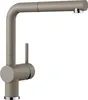 A studio shot of a kitchen faucet. Anteprima dell’immagine prodotto