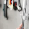 Držiak mopu Násada na metlu Hrabličky Samolepiace biele Náhľad obrázku produktu 2