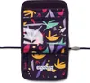 A close-up view of an open ergobag chest bag with a colorful abstract pattern. Anteprima dell’immagine prodotto
