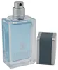 Trussardi Blue Land Eau de Toilette mit modernem Sprühkopf, rechteckiger Glasflasche und separater silberner Deckel mit grauem Akzent. Anteprima dell’immagine prodotto