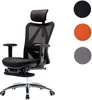 A black ergonomic office chair with a headrest and footrest is shown against a white background. Three circular swatches of fabric in black, orange, and gray are displayed to the right of the chair, likely representing color options. Voir les images du produit
