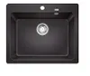 A top-down view of a black kitchen sink with a silver drain. Anteprima dell’immagine prodotto