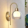 Lucande Mylah Wandleuchte mit Glasschirm, messing Produktbild-Vorschau 2