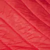 Detailaufnahme der roten Crag IN Kapuzenjacke für Herren von Mammut; zeigt die strukturierte Oberfläche des Materials. Podgląd zdjęcia produktu