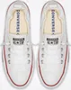 A top-down view of a pair of white Converse Chuck Taylor Shoreline Slip sneakers. Produktbild-Vorschau