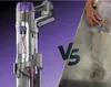 A split image showing a vacuum cleaner on the left and a hand emptying a vacuum bag on the right, with a large 'VS' in the center. Anteprima dell’immagine prodotto