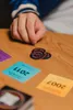 HITSTER 100% CHANSON FRANÇAISE - Jeu de société - DUJARDIN Voir les images du produit 9