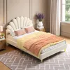 ProximaX Elegantes Doppelbett 140x200 cm aus beigem Samt Produktbild-Vorschau 4