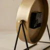 Goldene Tischuhr auf Metallständer KORA, Ø 21 cm Produktbild-Vorschau 9