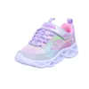 A single child's sneaker is shown against a white background. Produktbild-Vorschau