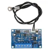 A close-up, top-down view of a blue circuit board with a temperature sensor attached by wires. Voir les images du produit