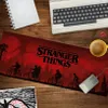 Stranger Things Klassische Logo-Schreibtischunterlage Produktbild-Vorschau 3