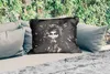 MuchoWow® Outdoor Kissen - Frau - Schwarz - Weiß - Luxus - Produktbild-Vorschau 2