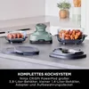 A kitchen counter with a Ninja CRISPi PowerPod and its accessories, including glass containers with food. Anteprima dell’immagine prodotto