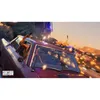 A car driving at night with people inside, possibly during a chase scene. Produktbild-Vorschau