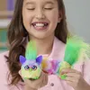 Furby DJ Furblets Can-Dee-Swirl, mini peluche électronique, Voir les images du produit 2