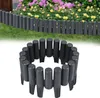 A garden border fence is shown in two parts: one installed in a garden bed with flowers, and another arranged in a circle on a white background. Voir les images du produit