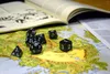 7 polyedrische Würfel für Rollen- und Tabletopspiele in Produktbild-Vorschau 4