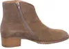 Side view of a brown suede ankle boot with a zipper. Anteprima dell’immagine prodotto